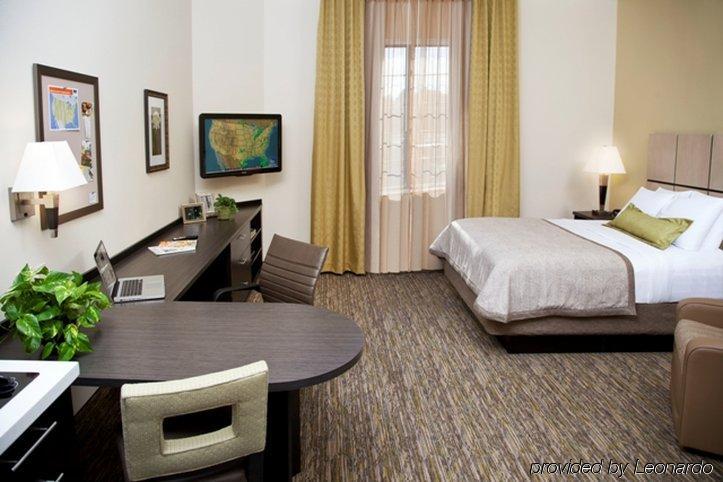 Travelodge By Wyndham Одесса Экстерьер фото